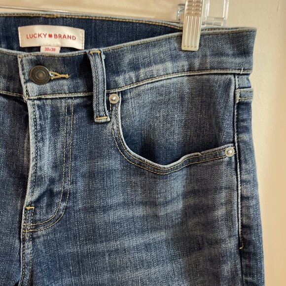 LUCKY BRAND 110 Slim Mens Jeans 30X30 Medium Wash Denim Low Rise Stretch EUC - Picture 3 of 15